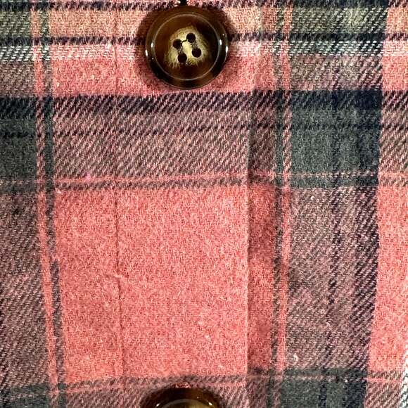Fantaslook Flannel Shirts, Women Oversized Plaid Button Down - Picture 4 of 5